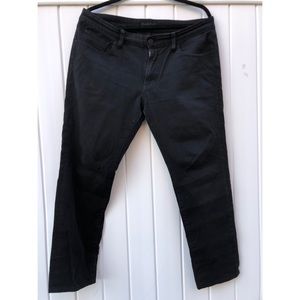 UNIQLO Men’s Jeans (Tailored)